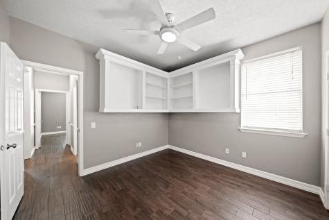 1207 Wildewood Court Sugar Land TX 77479