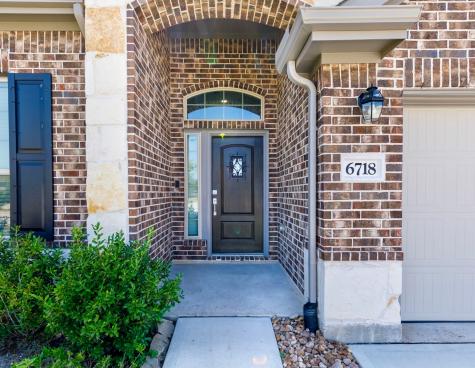 6718 Coral Bells Lane Dickinson TX 77539