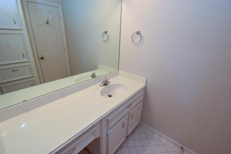 5211 Laurel Street Bellaire TX 77401