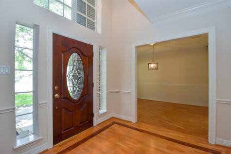 5211 Laurel Street Bellaire TX 77401