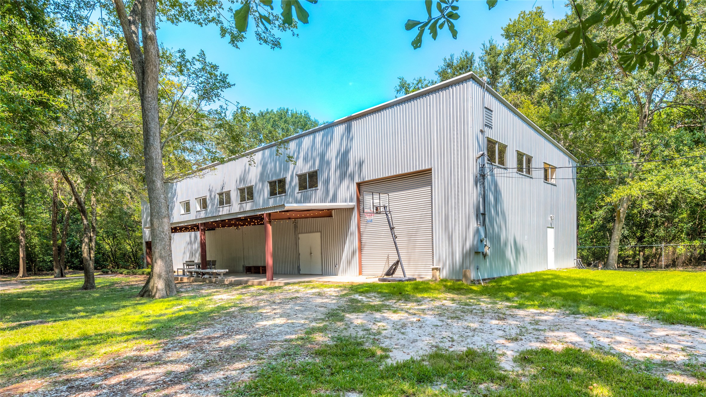 5755 Knox Street Houston TX 77091