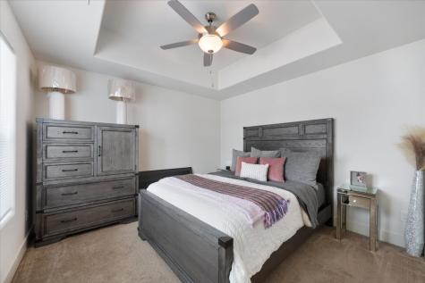 1333 W 22nd Street F Houston TX 77008