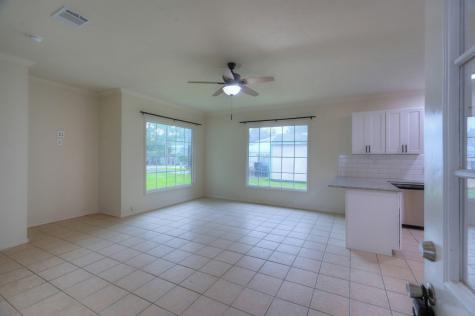 9574 Darkwood Street Willis TX 77318