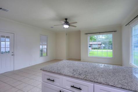 9574 Darkwood Street Willis TX 77318