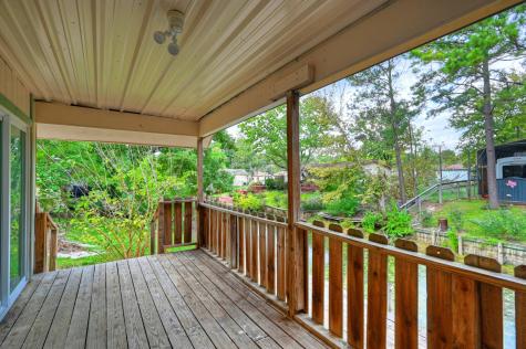 9574 Darkwood Street Willis TX 77318