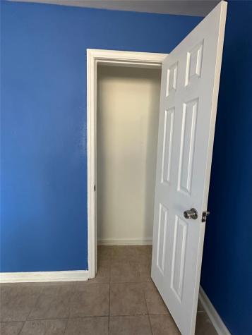 516 Holiday Drive 49 Galveston TX 77550