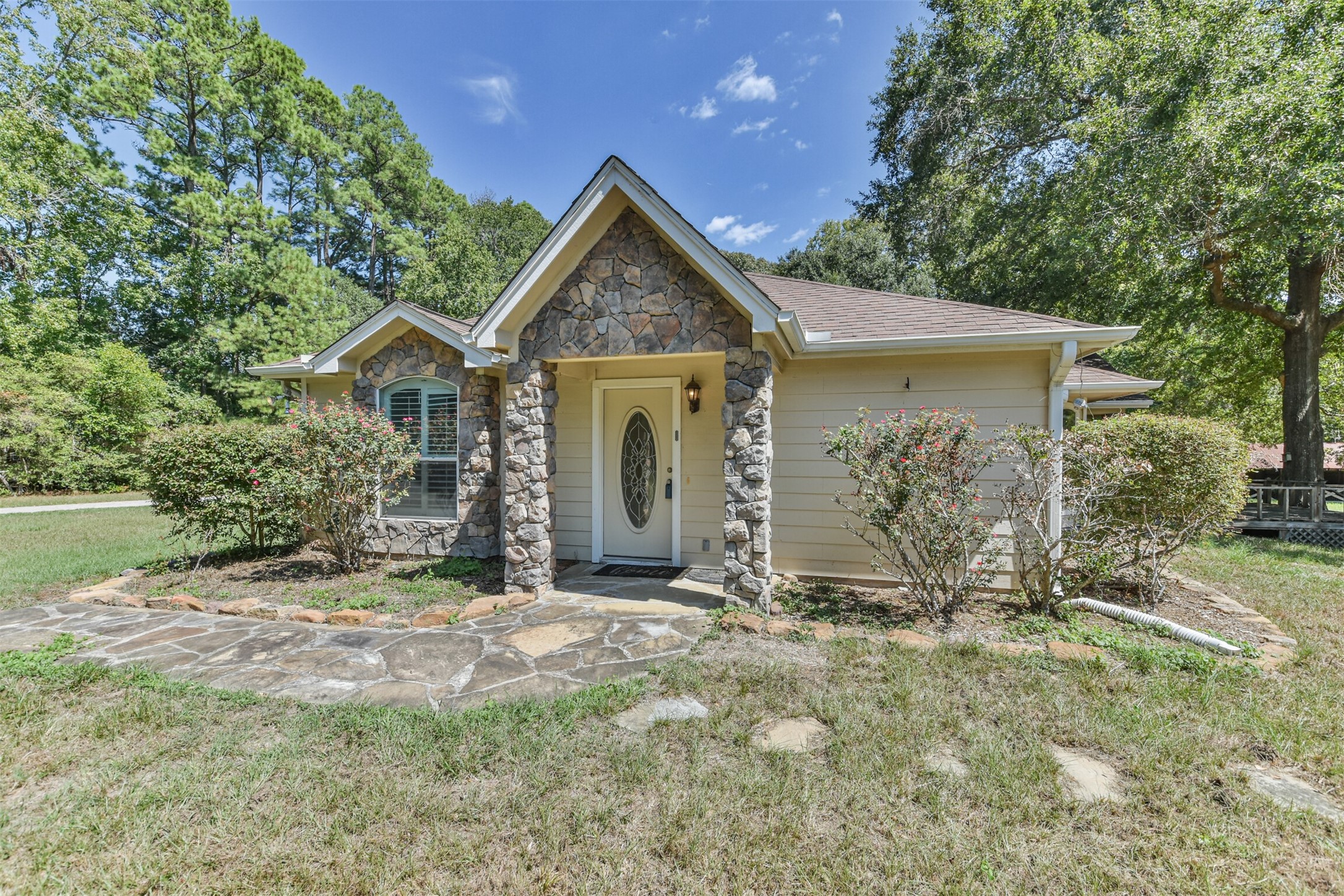 6211 Fm 1374 Road New Waverly TX 77358