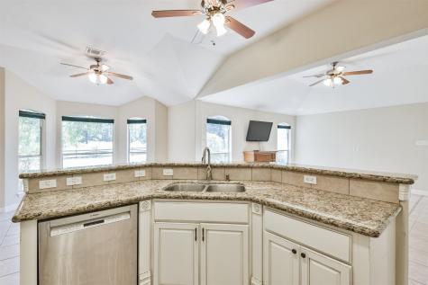 6211 Fm 1374 Road New Waverly TX 77358