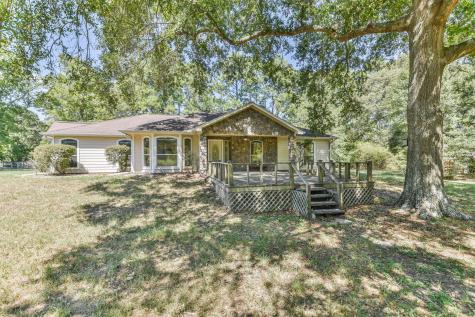 6211 Fm 1374 Road New Waverly TX 77358