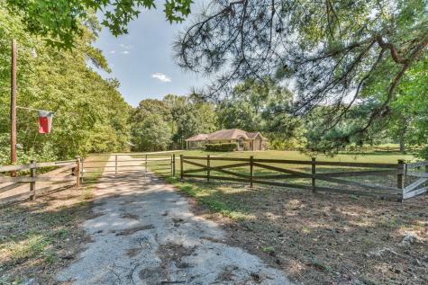 6211 Fm 1374 Road New Waverly TX 77358