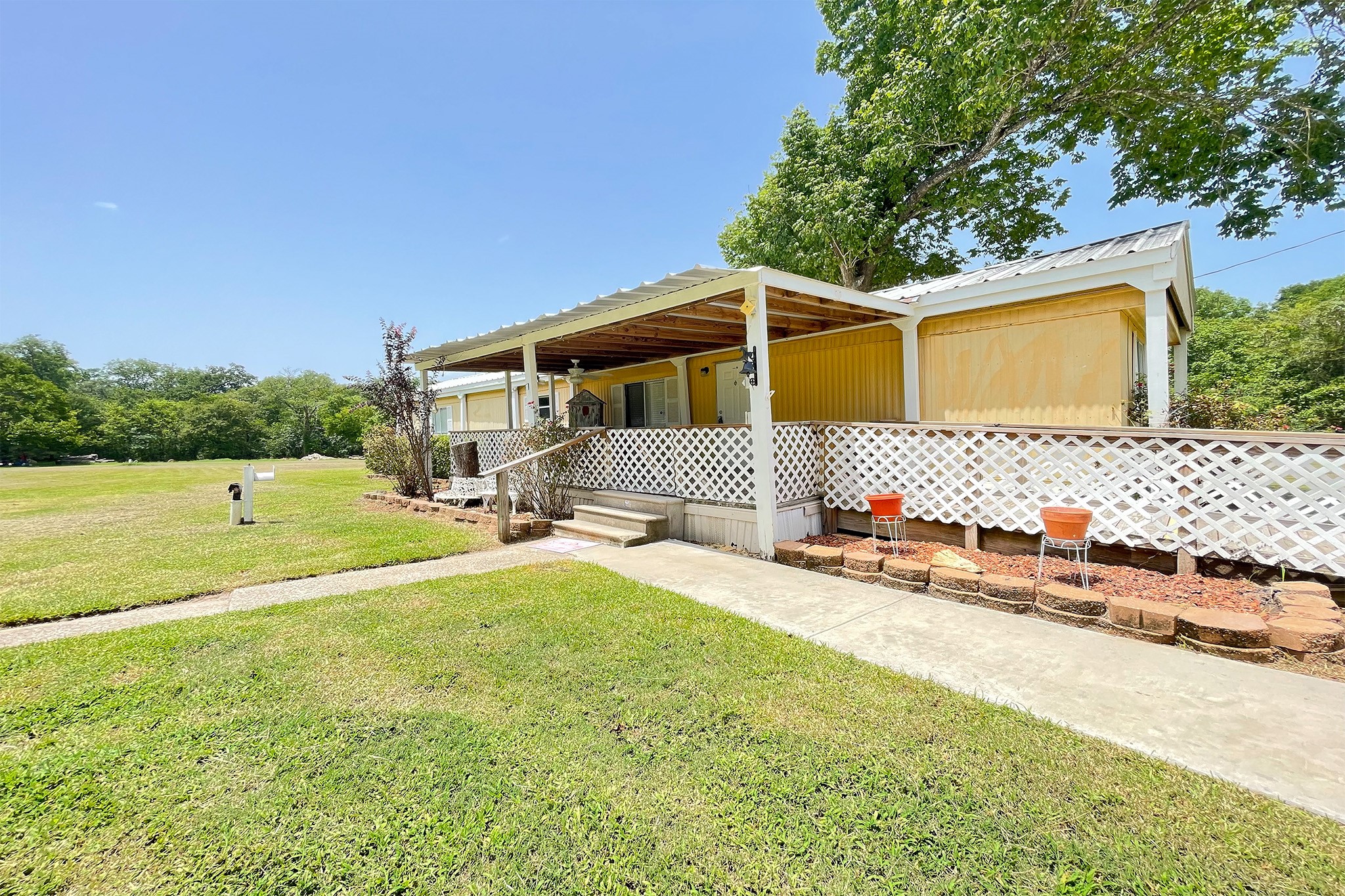 56 Echo Lane Huntsville TX 77320