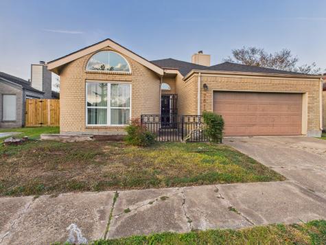7610 Hopewell Lane Houston TX 77071