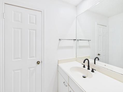 7610 Hopewell Lane Houston TX 77071