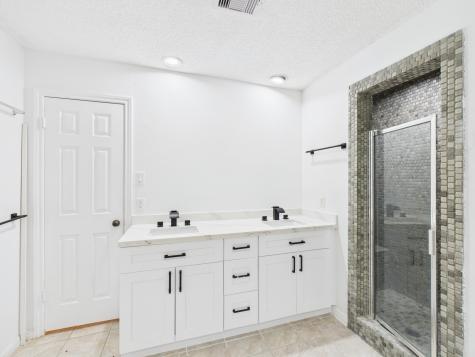 7610 Hopewell Lane Houston TX 77071