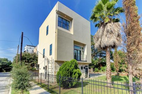 3106 Eunice Street Houston TX 77009