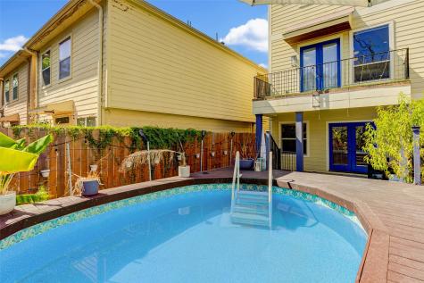 5533 Kiam Street Houston TX 77007