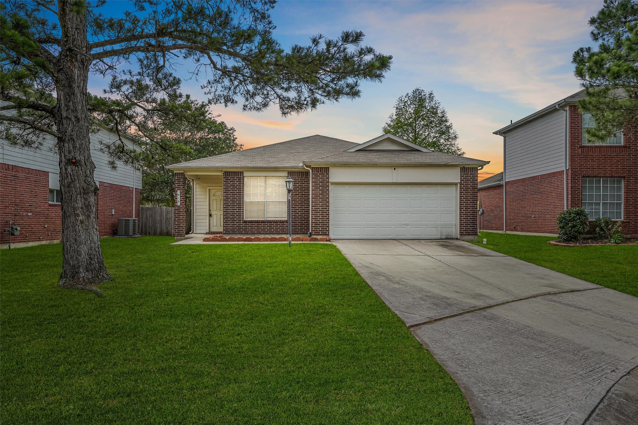 910 Chapwood Court Spring TX 77373