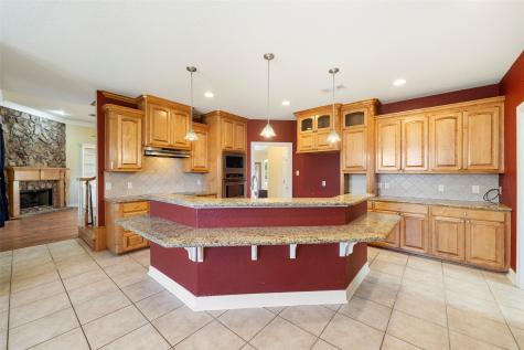 2422 Turberry Drive West Columbia TX 77486