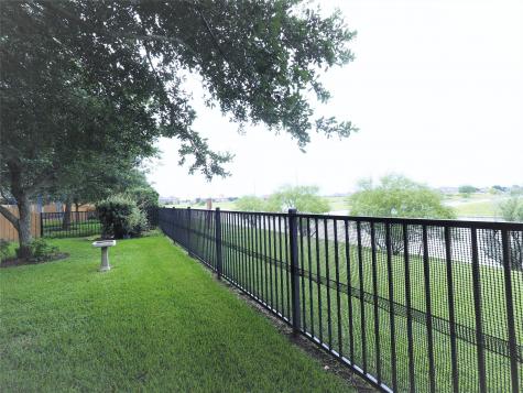 2733 Domenico Lane League City TX 77573