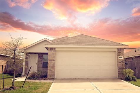 4306 Palmetto Grove Lane Baytown TX 77521