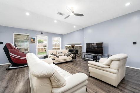 7617 Waterlilly Lane Pearland TX 77581