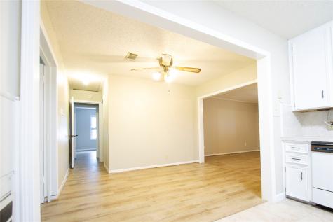 519 20th Avenue N Texas City TX 77590