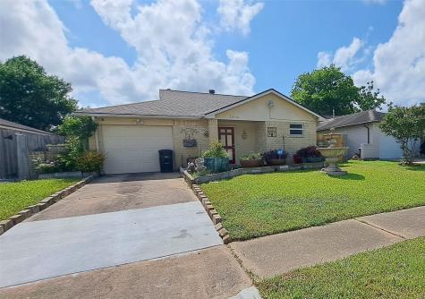 10710 Parkland Woods Drive Sugar Land TX 77498