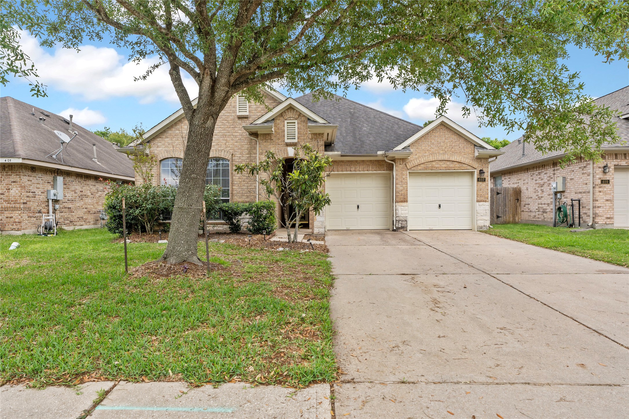 407 Livingstone Lane League City TX 77573