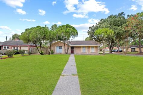 6323 Oakham Street Houston TX 77085