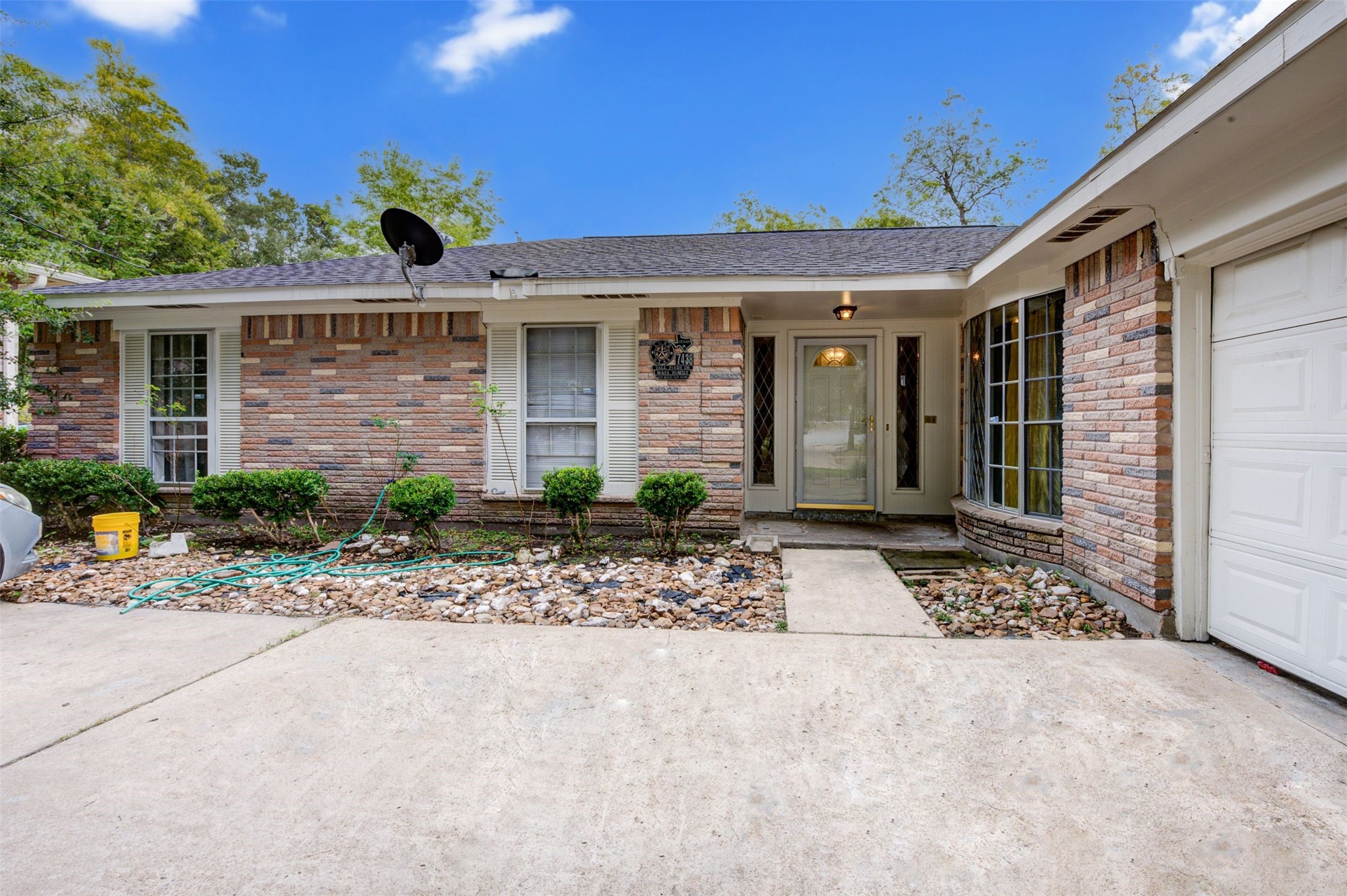 7438 Tall Pines Drive Houston TX 77088