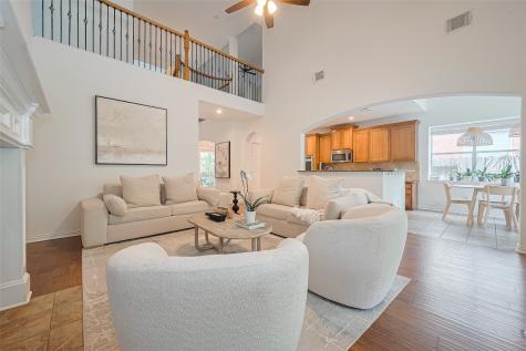 157 E Frontera Circle The Woodlands TX 77382