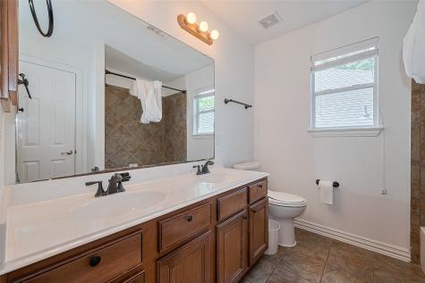 157 E Frontera Circle The Woodlands TX 77382