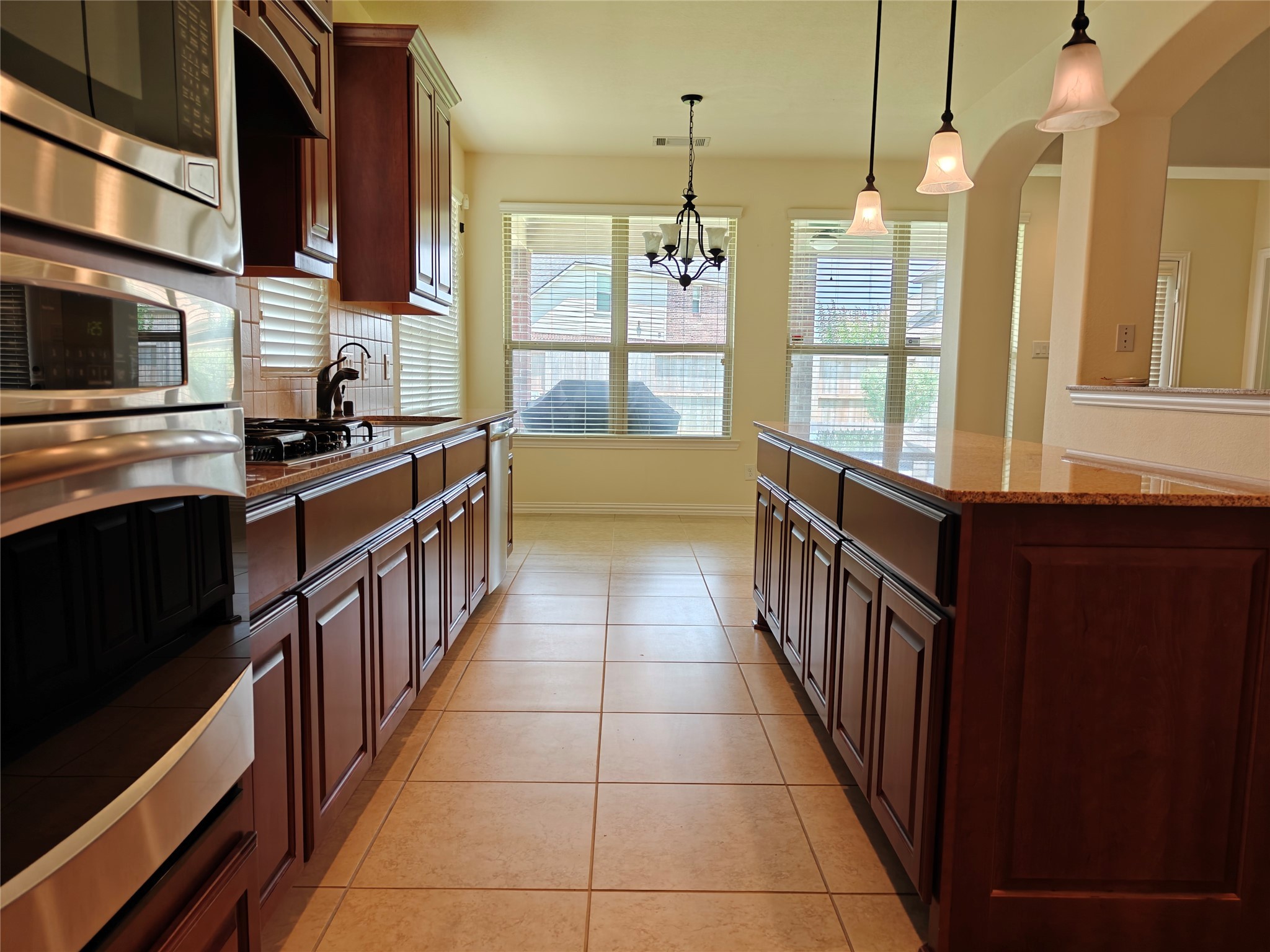 5551 Twin Rivers Lane Sugar Land TX 77479