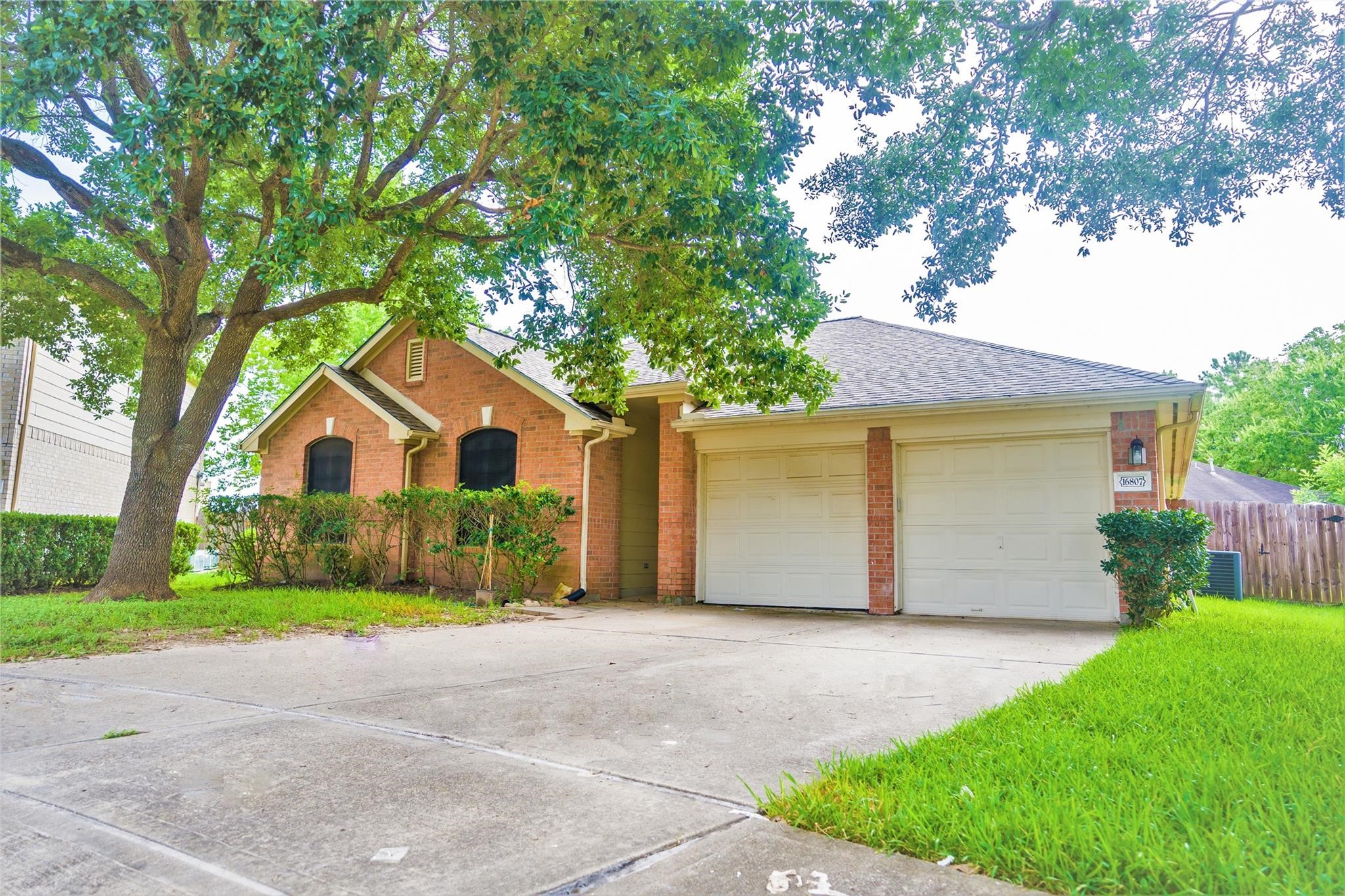 16807 Dunbar Grove Court Sugar Land TX 77498