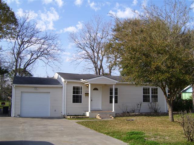 2710 Magnolia Drive La Marque TX 77568