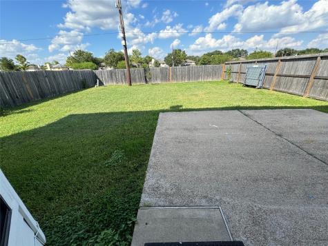 9347 Eaglewood Spring Drive Houston TX 77083