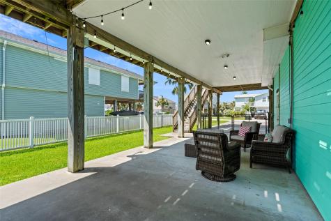 3923 Reeves Drive Galveston TX 77554