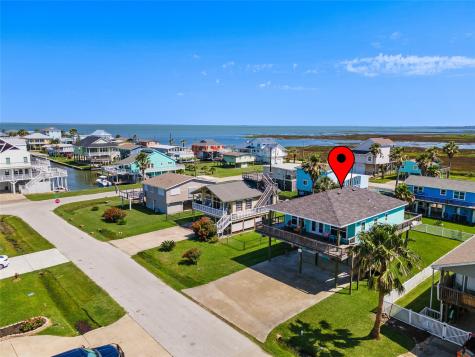 3923 Reeves Drive Galveston TX 77554