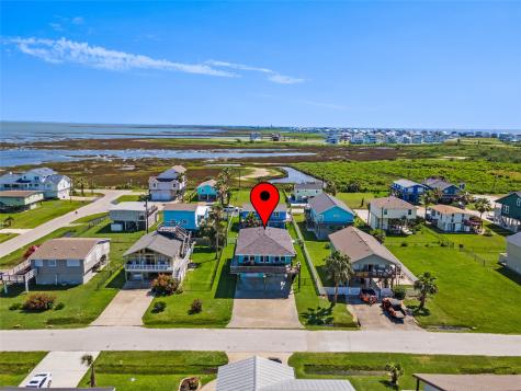 3923 Reeves Drive Galveston TX 77554