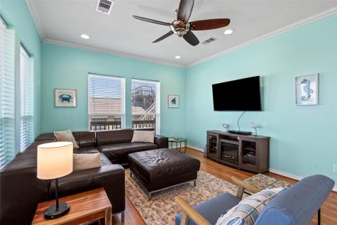 3923 Reeves Drive Galveston TX 77554
