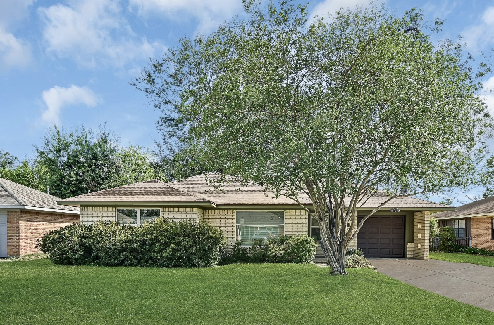 931 W 31st Street Houston TX 77018