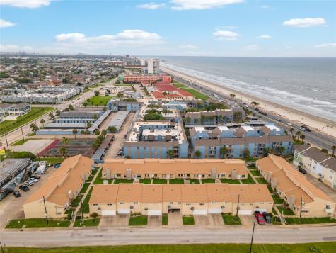 3700 83rd Street 9 Galveston TX 77554
