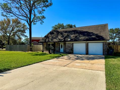 4506 S Flamingo Drive Seabrook TX 77586