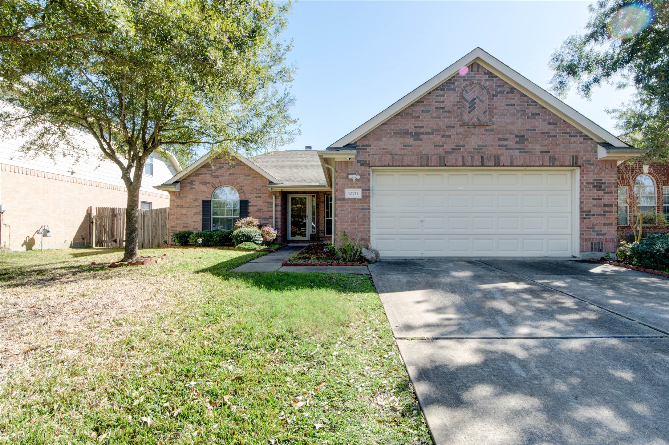 10711 White Bridge Lane Sugar Land TX 77498