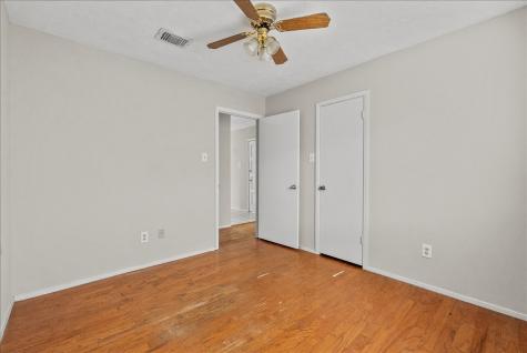 2823 Forest Point Drive League City TX 77573