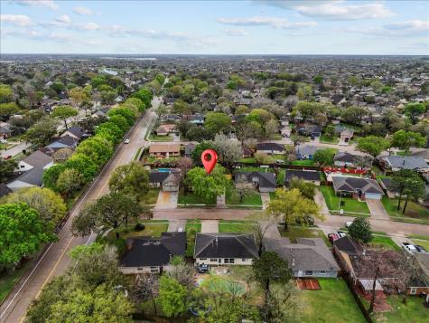 2823 Forest Point Drive League City TX 77573