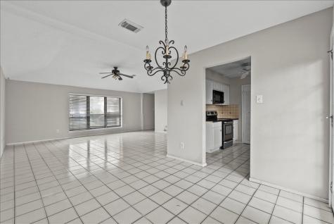 2823 Forest Point Drive League City TX 77573