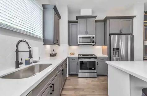 1915 Kolfahl Street B Houston TX 77023