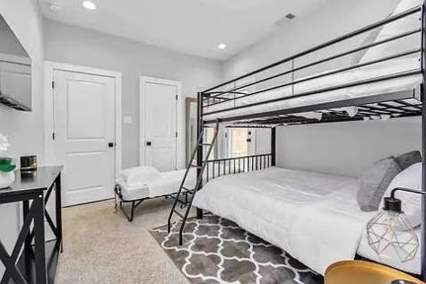1915 Kolfahl Street B Houston TX 77023