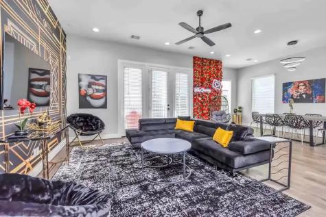 1915 Kolfahl Street B Houston TX 77023